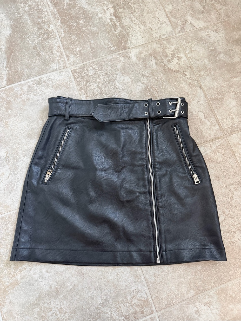 Topshop Black Faux Leather Zip Front Belted Mini Skirt Size US 6